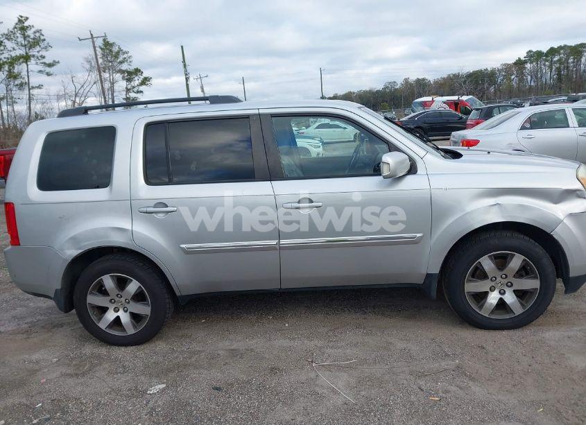 Photo 13 of 2012 Honda Pilot TOURING (VIN 5FNYF3H99CB041903)
