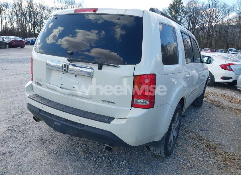 Photo 4 of 2014 Honda Pilot TOURING (VIN 5FNYF3H99EB017555)