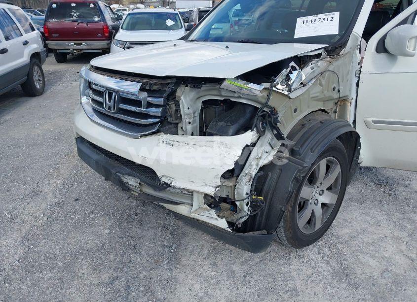 Photo 6 of 2014 Honda Pilot TOURING (VIN 5FNYF3H99EB017555)