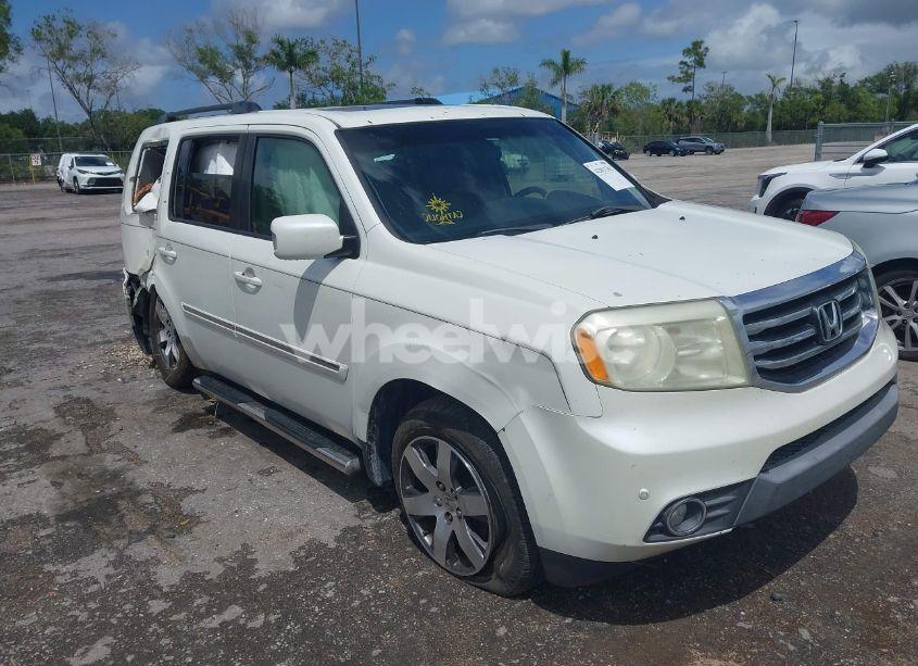 Photo 6 of 2012 Honda Pilot TOURING (VIN 5FNYF3H9XCB035494)