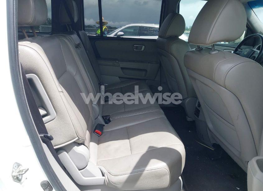 Photo 8 of 2012 Honda Pilot TOURING (VIN 5FNYF3H9XCB035494)