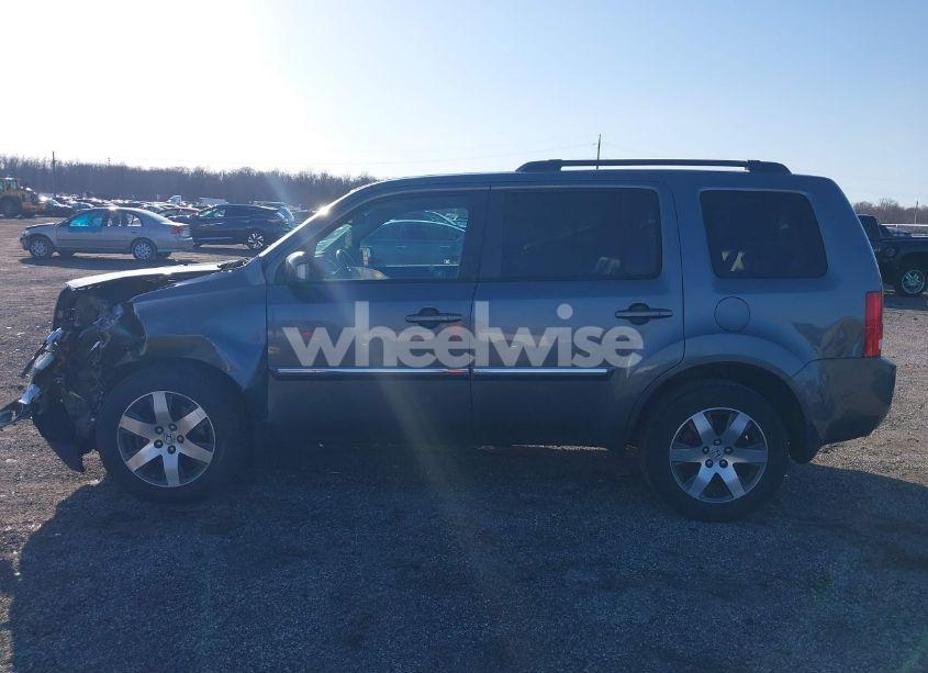 Photo 14 of 2012 Honda Pilot TOURING (VIN 5FNYF3H9XCB042090)