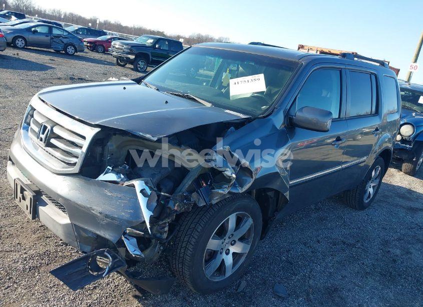 Photo 2 of 2012 Honda Pilot TOURING (VIN 5FNYF3H9XCB042090)