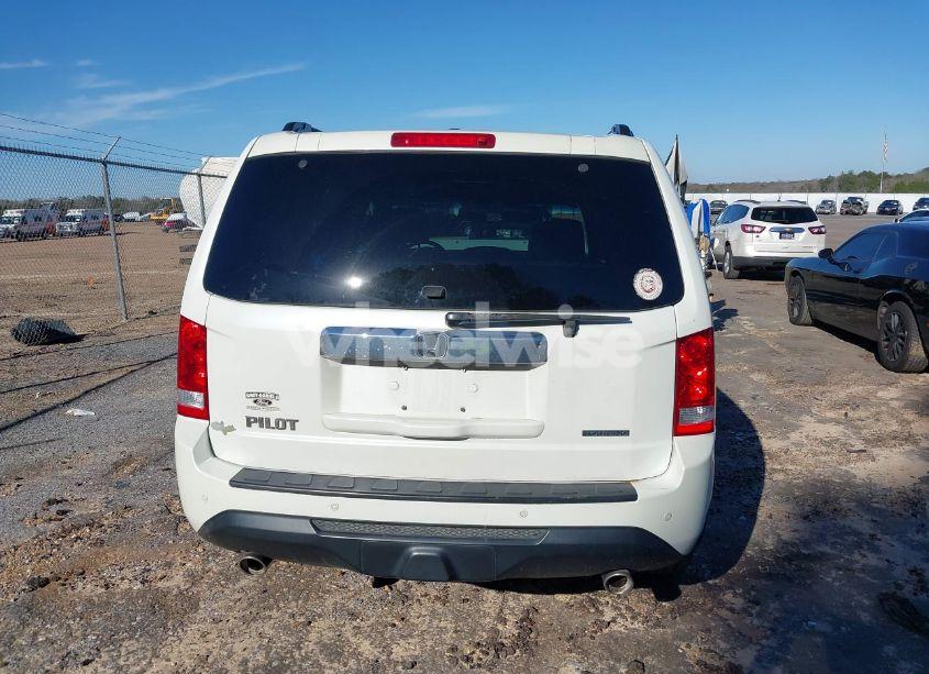 Photo 16 of 2013 Honda Pilot TOURING (VIN 5FNYF3H9XDB003646)