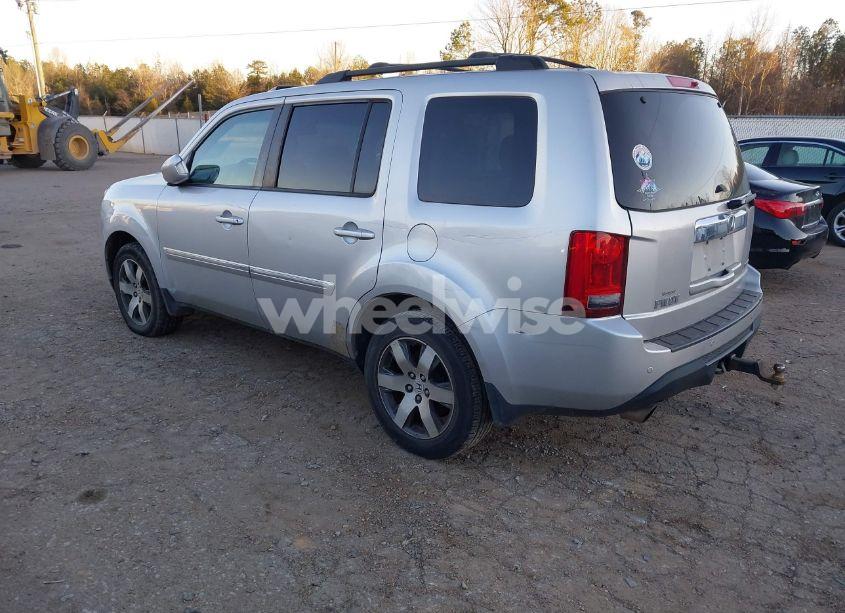 Photo 3 of 2013 Honda Pilot TOURING (VIN 5FNYF3H9XDB024349)