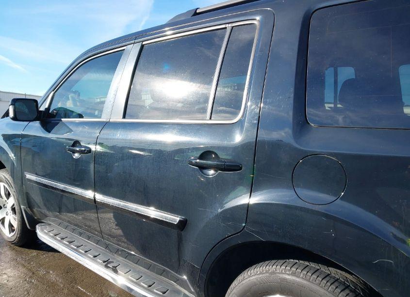 Photo 14 of 2014 Honda Pilot TOURING (VIN 5FNYF3H9XEB019279)