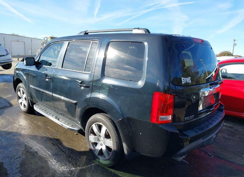 Photo 3 of 2014 Honda Pilot TOURING (VIN 5FNYF3H9XEB019279)