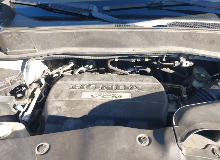 Photo 10 of 2009 Honda Pilot EX (VIN 5FNYF48419B010289)