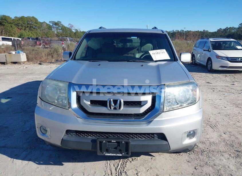 Photo 12 of 2009 Honda Pilot EX (VIN 5FNYF48419B010289)