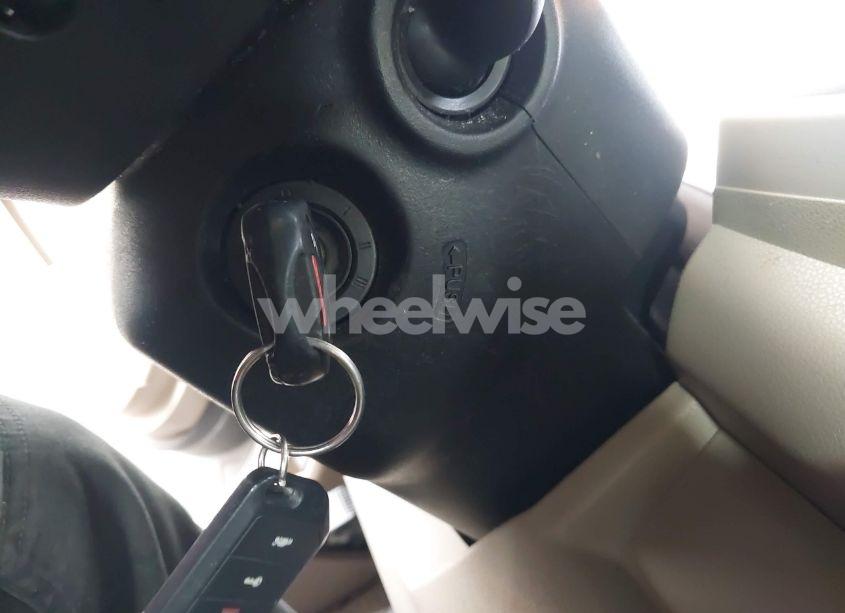 Photo 11 of 2009 Honda Pilot EX (VIN 5FNYF48419B021891)