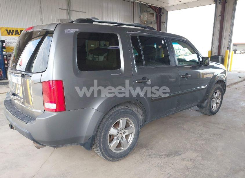 Photo 4 of 2009 Honda Pilot EX (VIN 5FNYF48419B021891)