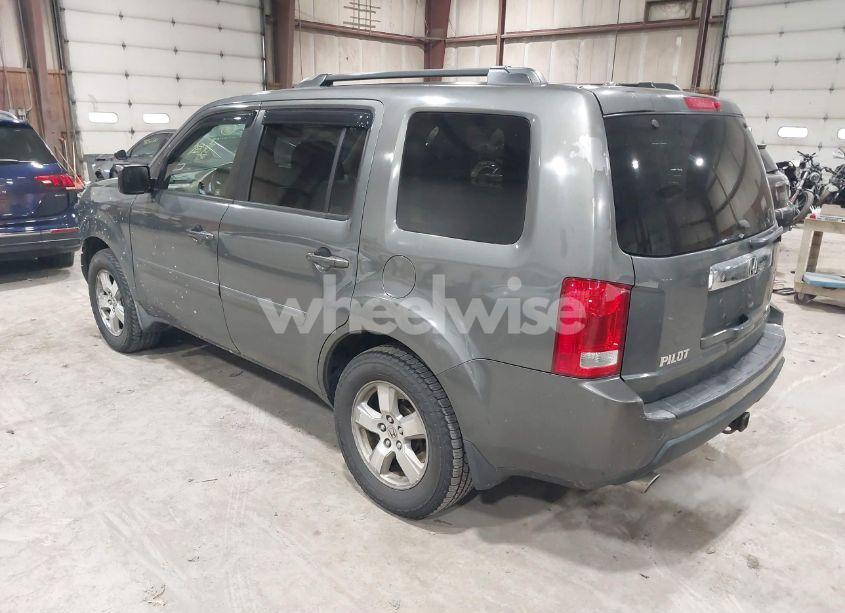 Photo 3 of 2009 Honda Pilot EX (VIN 5FNYF48429B001391)