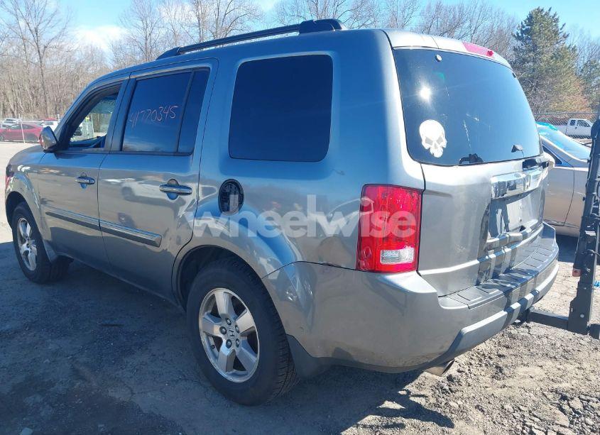 Photo 3 of 2009 Honda Pilot EX-L (VIN 5FNYF48509B042188)