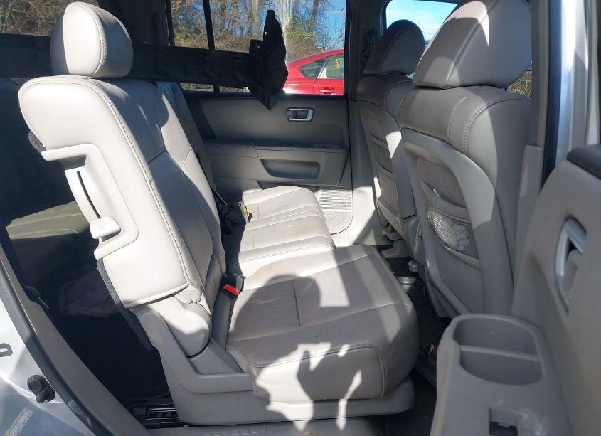 Photo 8 of 2009 Honda Pilot EX-L (VIN 5FNYF48519B035122)