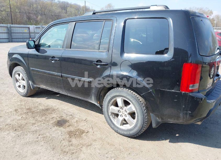 Photo 3 of 2009 Honda Pilot EX-L (VIN 5FNYF48529B035128)