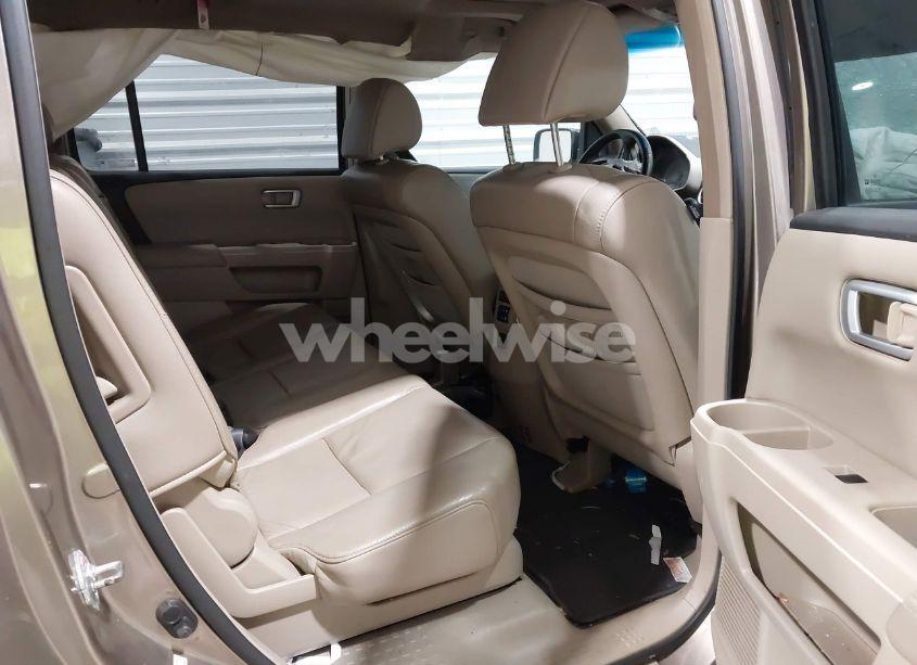 Photo 8 of 2009 Honda Pilot EX-L (VIN 5FNYF48529B036313)