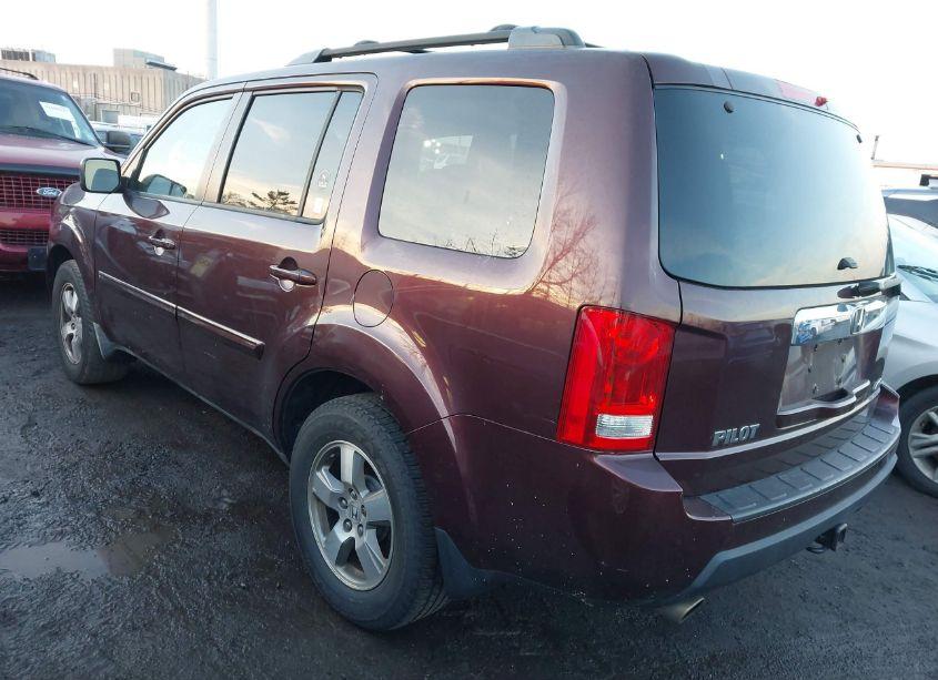Photo 3 of 2009 Honda Pilot EX-L (VIN 5FNYF48529B050289)