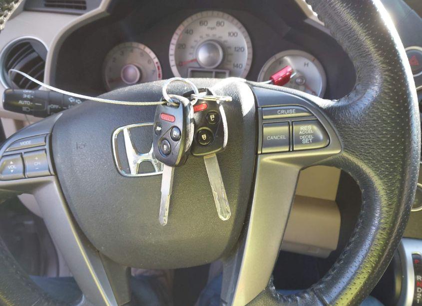 Photo 11 of 2009 Honda Pilot EX-L (VIN 5FNYF48539B002980)