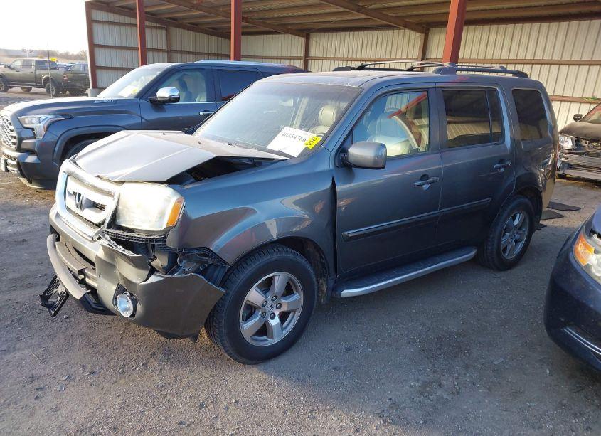 Photo 2 of 2009 Honda Pilot EX-L (VIN 5FNYF48539B002980)
