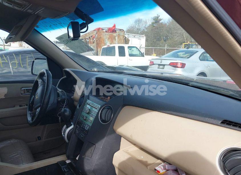 Photo 5 of 2009 Honda Pilot EX-L (VIN 5FNYF48579B000553)