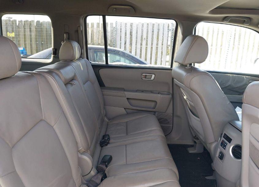 Photo 8 of 2009 Honda Pilot EX-L (VIN 5FNYF48579B017935)