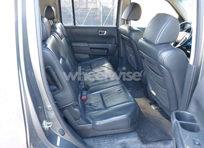 Photo 8 of 2009 Honda Pilot EX-L (VIN 5FNYF48579B019992)