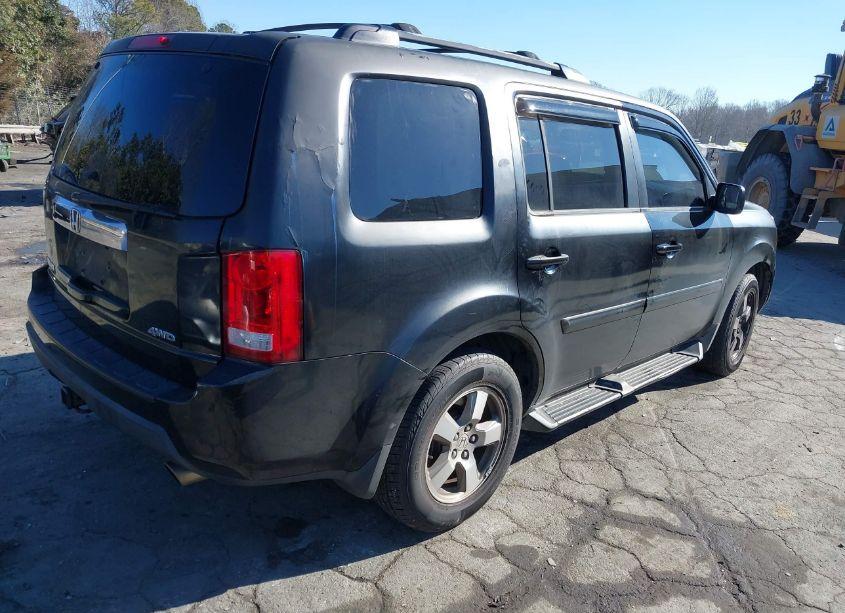 Photo 4 of 2009 Honda Pilot EX-L (VIN 5FNYF48619B015946)