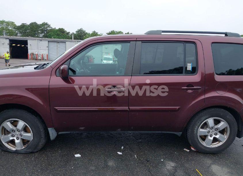 Photo 14 of 2009 Honda Pilot EX-L (VIN 5FNYF48619B019768)