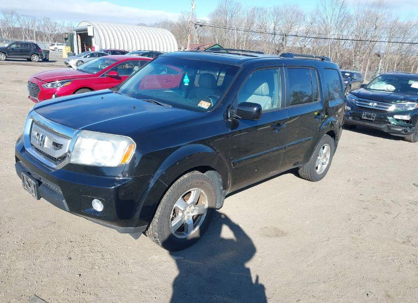 Photo 2 of 2009 Honda Pilot EX-L (VIN 5FNYF48619B047540)