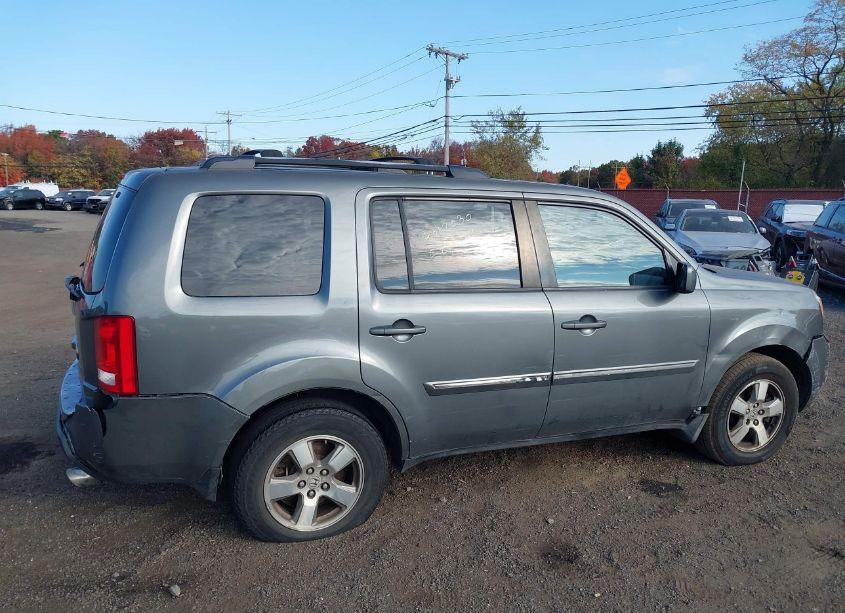 Photo 13 of 2009 Honda Pilot EX-L (VIN 5FNYF48649B017805)
