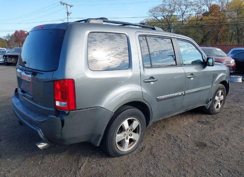 Photo 18 of 2009 Honda Pilot EX-L (VIN 5FNYF48649B017805)