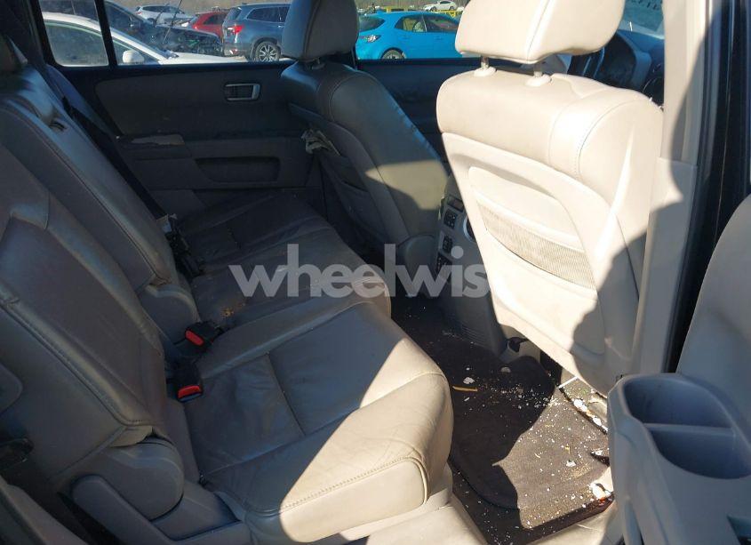 Photo 8 of 2009 Honda Pilot EX-L (VIN 5FNYF48679B019497)