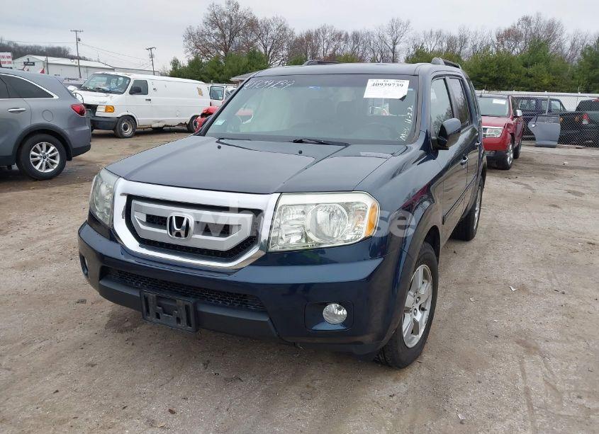 Photo 2 of 2009 Honda Pilot EX-L (VIN 5FNYF48679B019905)