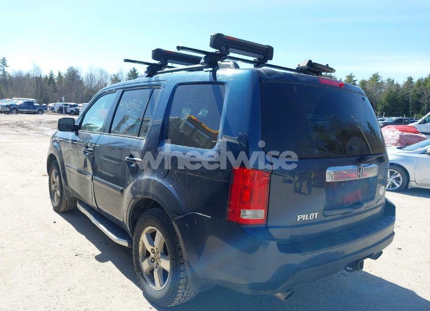 Photo 3 of 2009 Honda Pilot EX-L (VIN 5FNYF48679B038082)