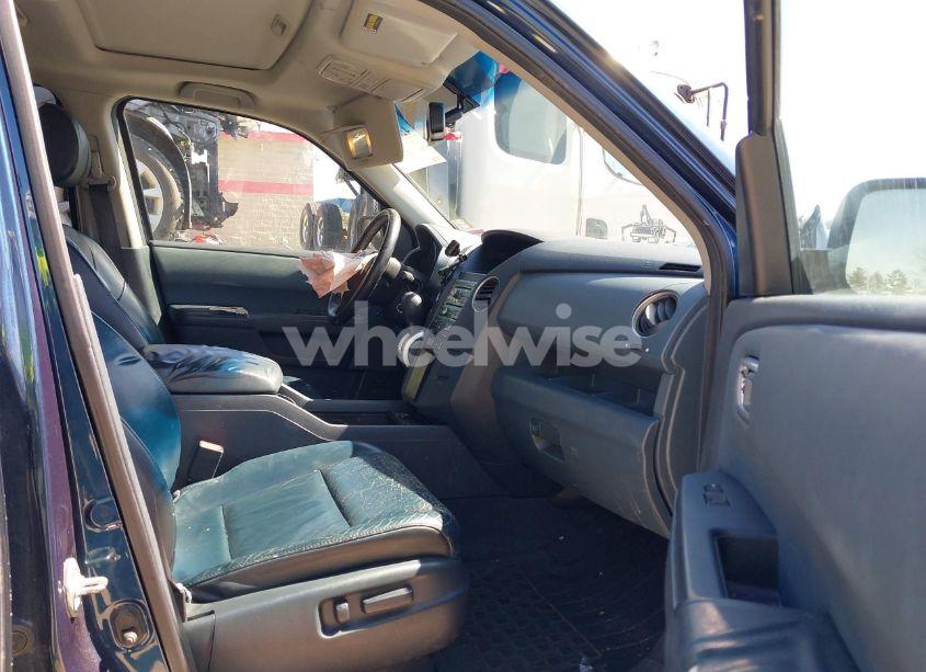 Photo 5 of 2009 Honda Pilot EX-L (VIN 5FNYF48679B038082)