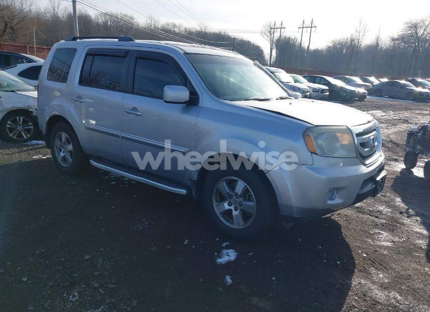 2009 Honda Pilot EX-L (VIN 5FNYF48699B011109) main photo