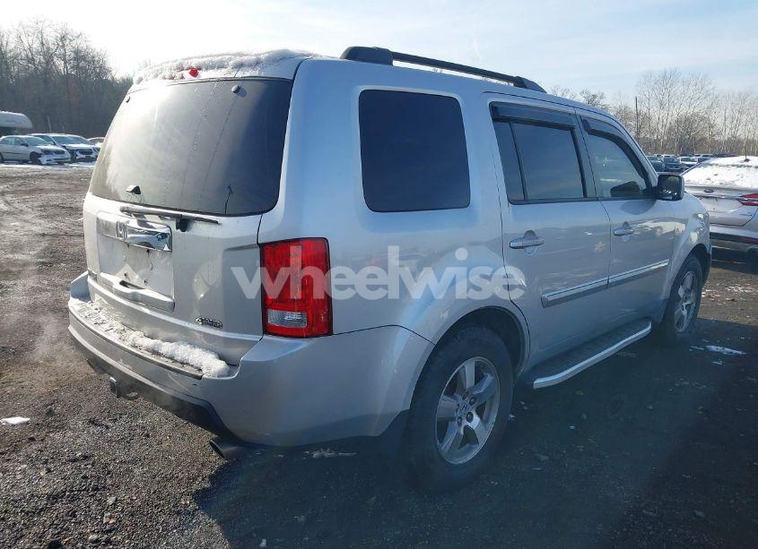 Photo 4 of 2009 Honda Pilot EX-L (VIN 5FNYF48699B011109)