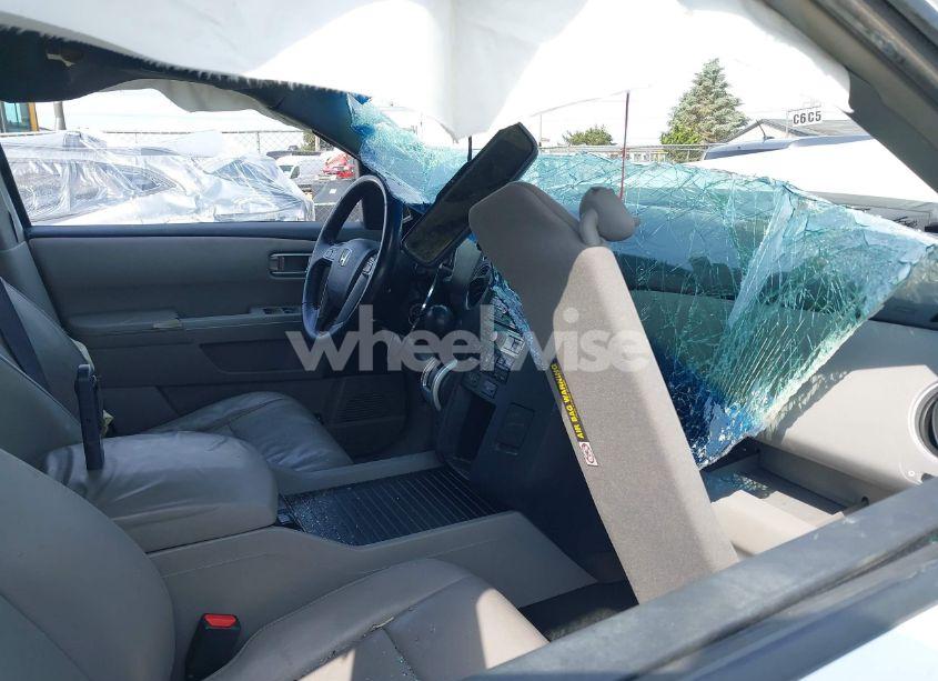 Photo 5 of 2009 Honda Pilot EX-L (VIN 5FNYF48699B035930)