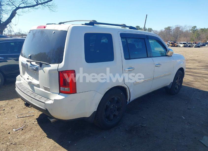 Photo 4 of 2009 Honda Pilot TOURING (VIN 5FNYF48819B010229)