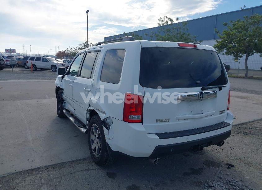 Photo 3 of 2009 Honda Pilot TOURING (VIN 5FNYF48829B021045)