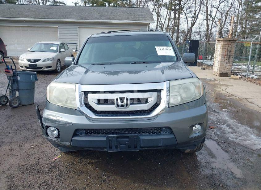 Photo 11 of 2009 Honda Pilot TOURING (VIN 5FNYF48929B021488)