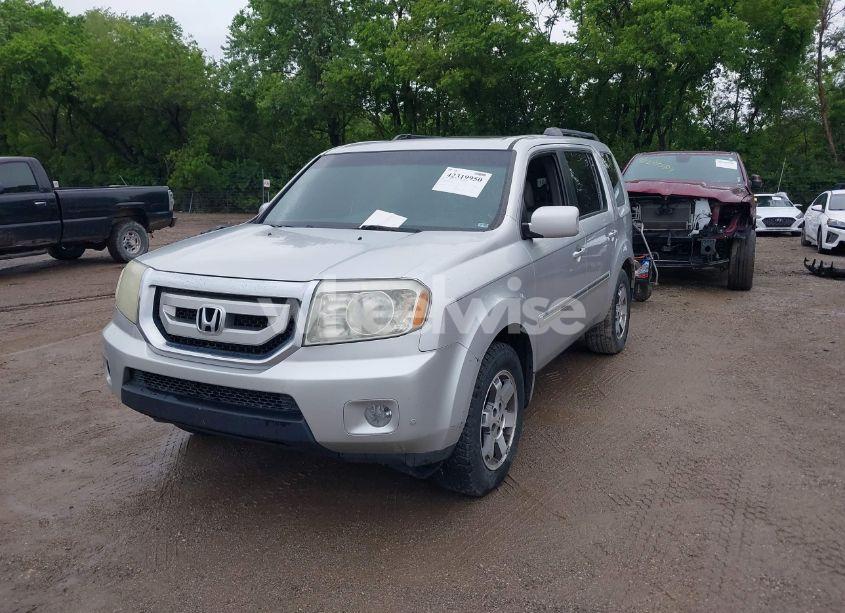 Photo 2 of 2009 Honda Pilot TOURING (VIN 5FNYF48929B053308)