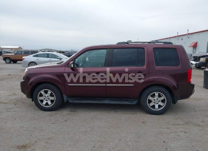 Photo 15 of 2009 Honda Pilot TOURING (VIN 5FNYF48949B025817)