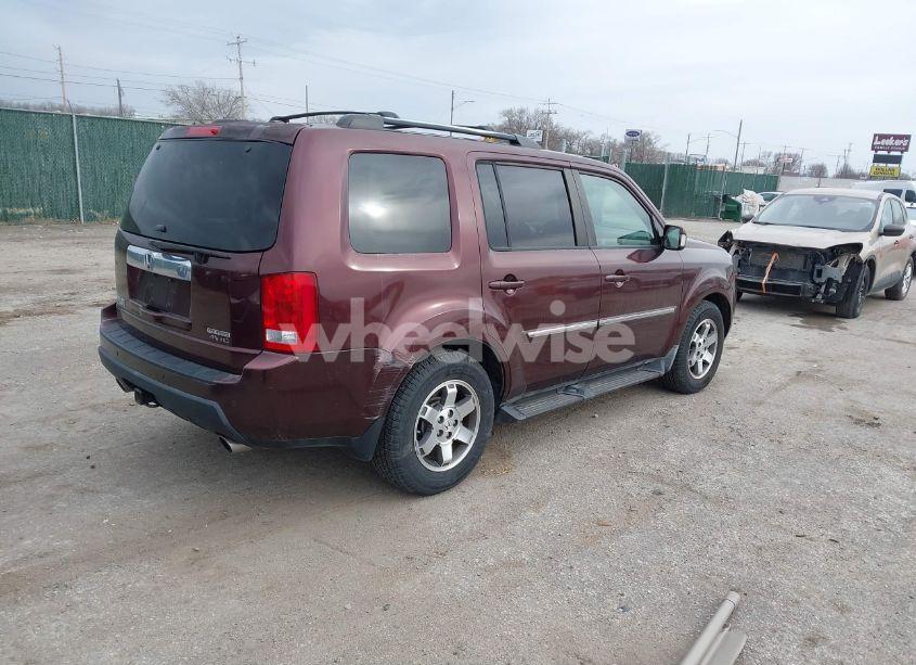 Photo 4 of 2009 Honda Pilot TOURING (VIN 5FNYF48949B025817)