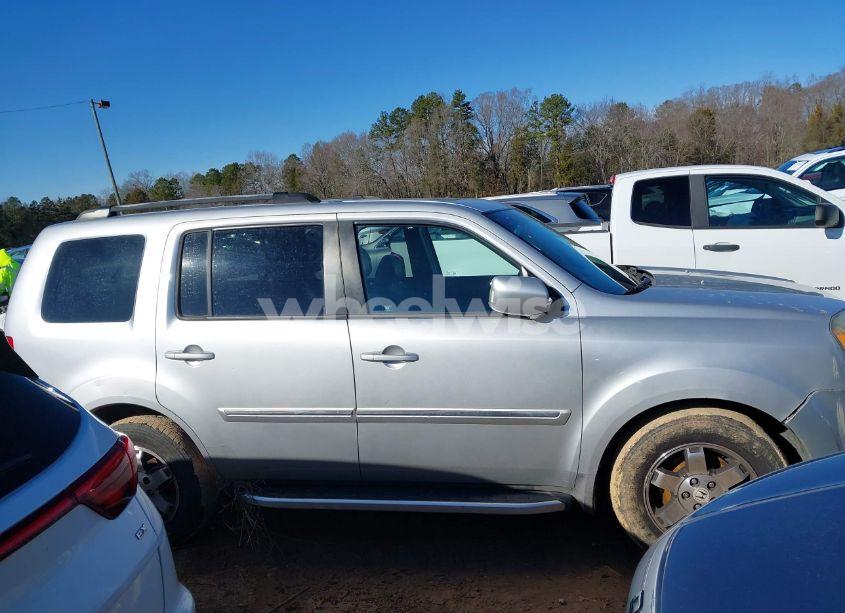 Photo 13 of 2009 Honda Pilot TOURING (VIN 5FNYF48989B016439)