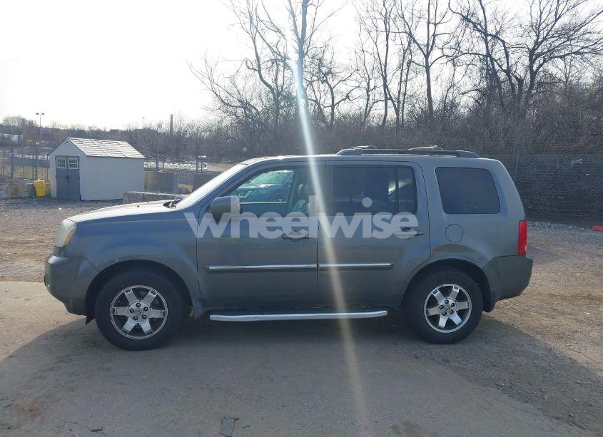 Photo 14 of 2009 Honda Pilot TOURING (VIN 5FNYF48999B007409)