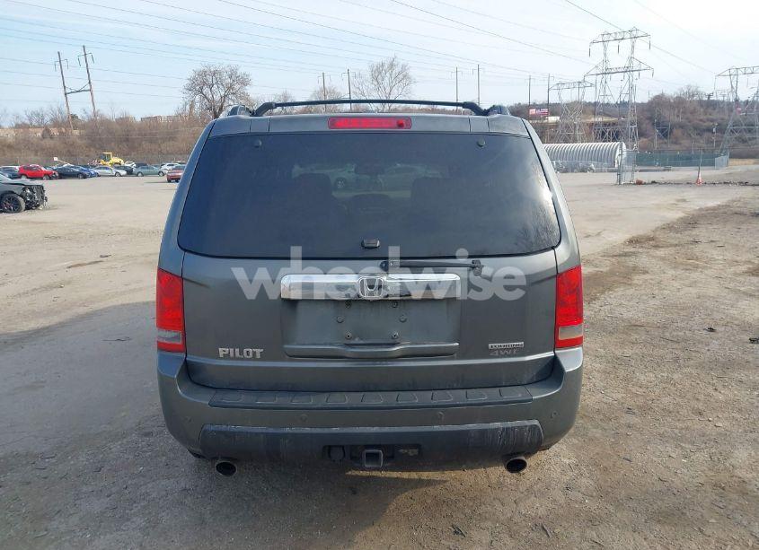 Photo 16 of 2009 Honda Pilot TOURING (VIN 5FNYF48999B007409)