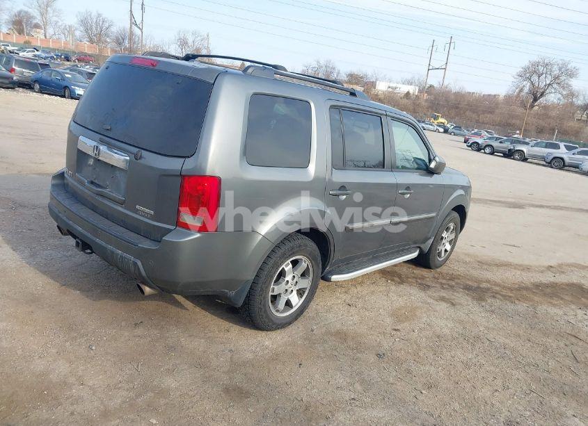 Photo 4 of 2009 Honda Pilot TOURING (VIN 5FNYF48999B007409)