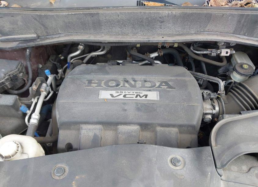 Photo 10 of 2009 Honda Pilot TOURING (VIN 5FNYF48999B019270)