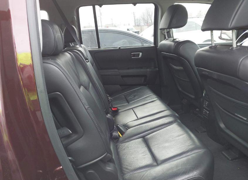 Photo 8 of 2009 Honda Pilot TOURING (VIN 5FNYF48999B019270)